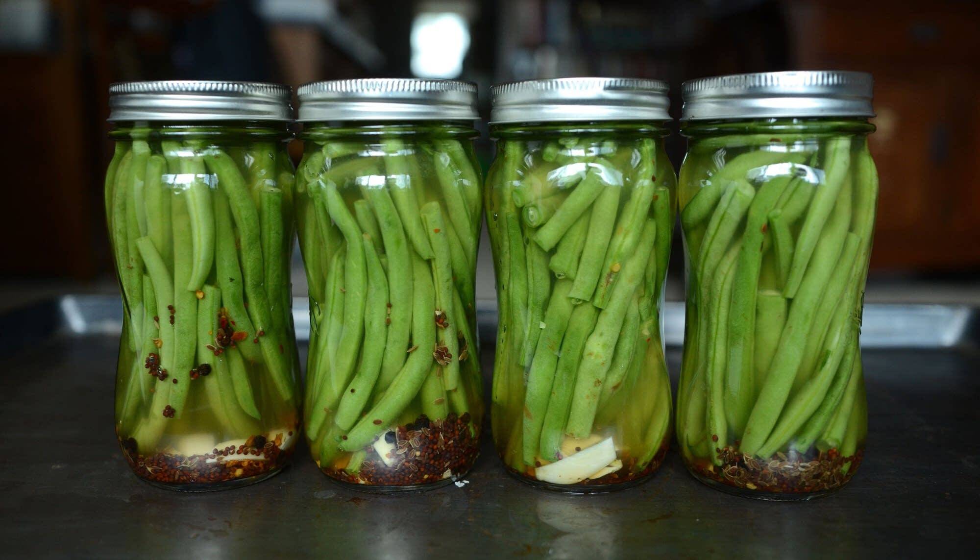 crisp-pickled-green-beans-recipe