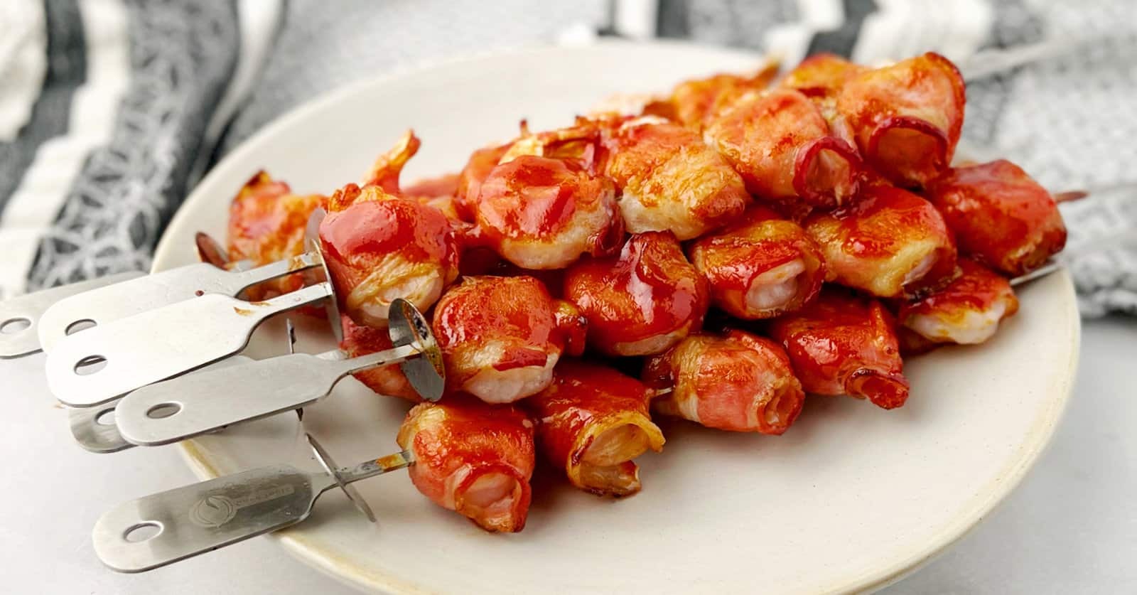bacon-wrapped-barbeque-shrimp-recipe