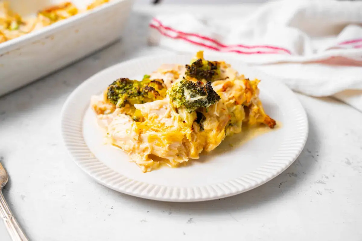 chicken-broccoli-and-cheddar-casserole-recipe