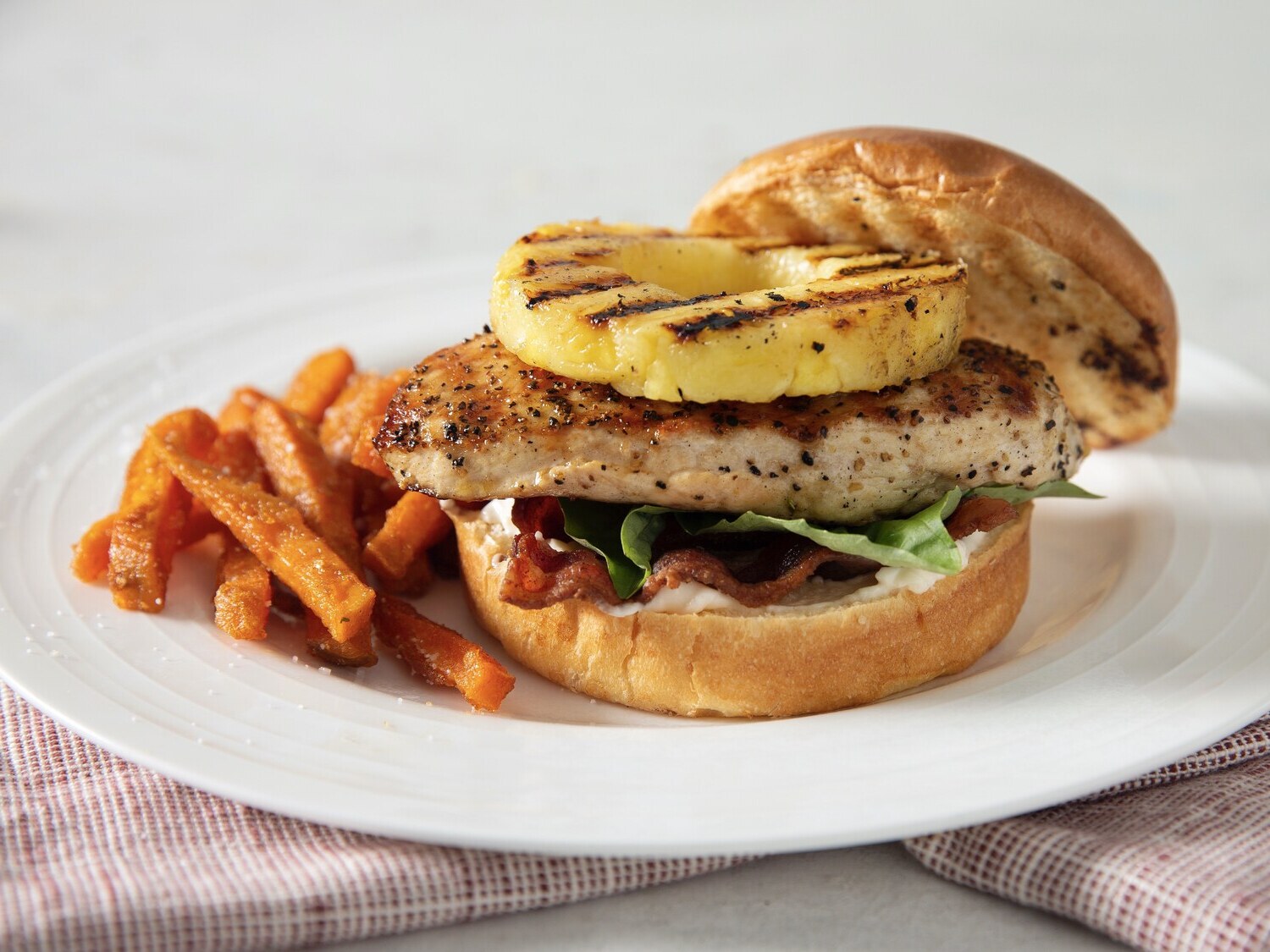 grilled-hawaiian-chicken-and-pineapple-sandwiches-recipe