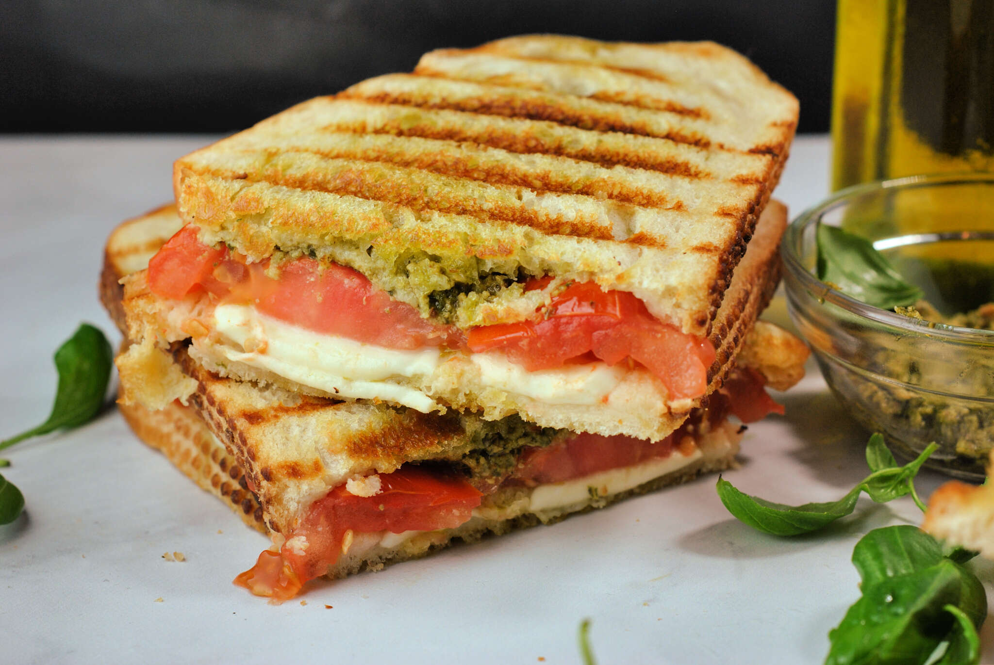 pesto-chicken-caprese-sandwich-recipe