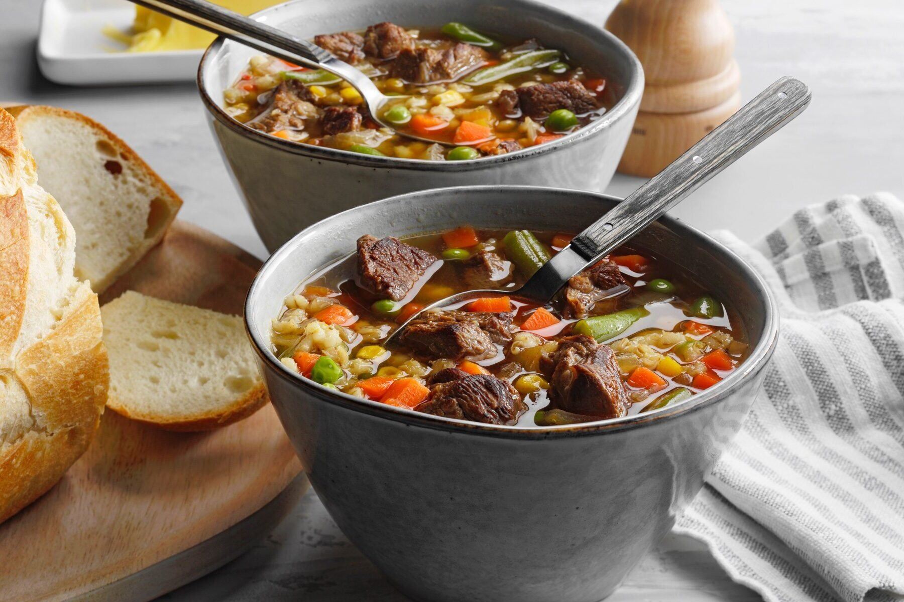 slow-cooker-beef-barley-soup-recipe