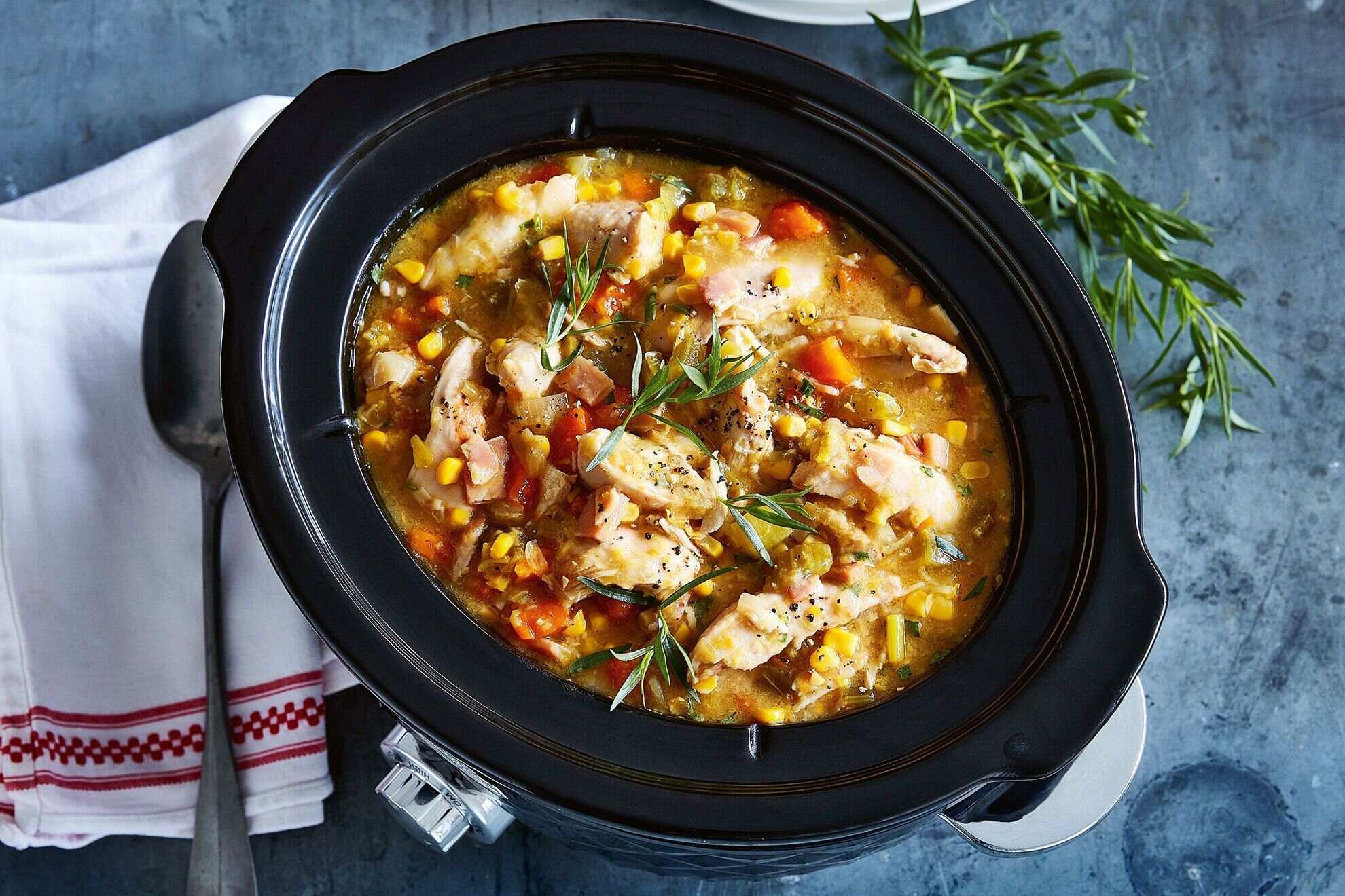 slow-cooker-chicken-pot-pie-stew-recipe