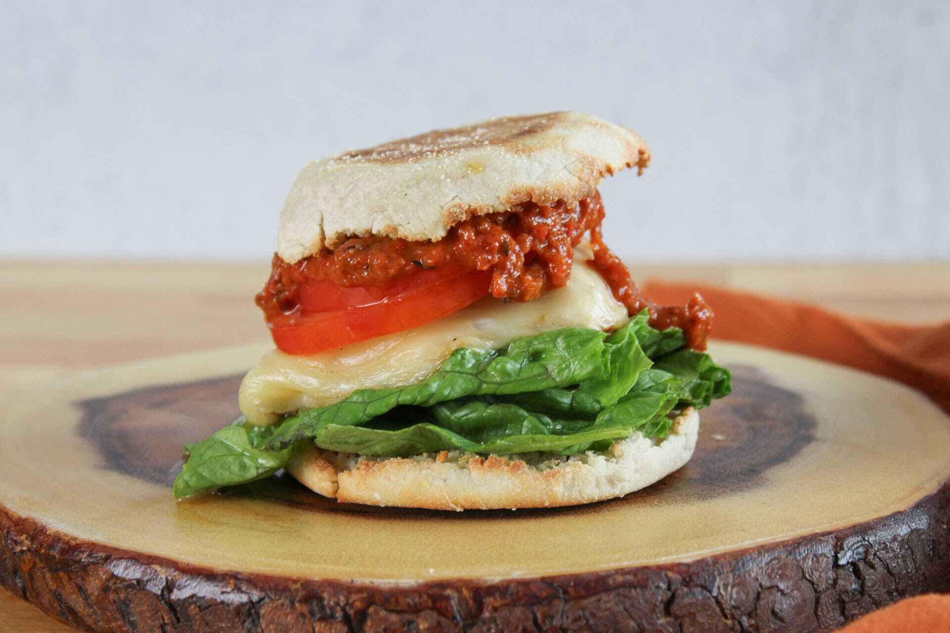 toasted-red-pepper-chicken-sandwich-recipe